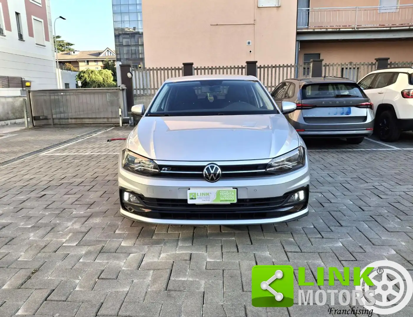 Volkswagen Polo 1.0 TSI 5p. R-line BlueMotion GARANZIA INCLUSA Grijs - 2