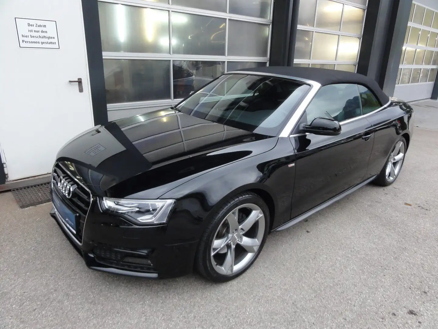 Audi A5 Cabrio 1,8 TFSI S-LINE Noir - 1