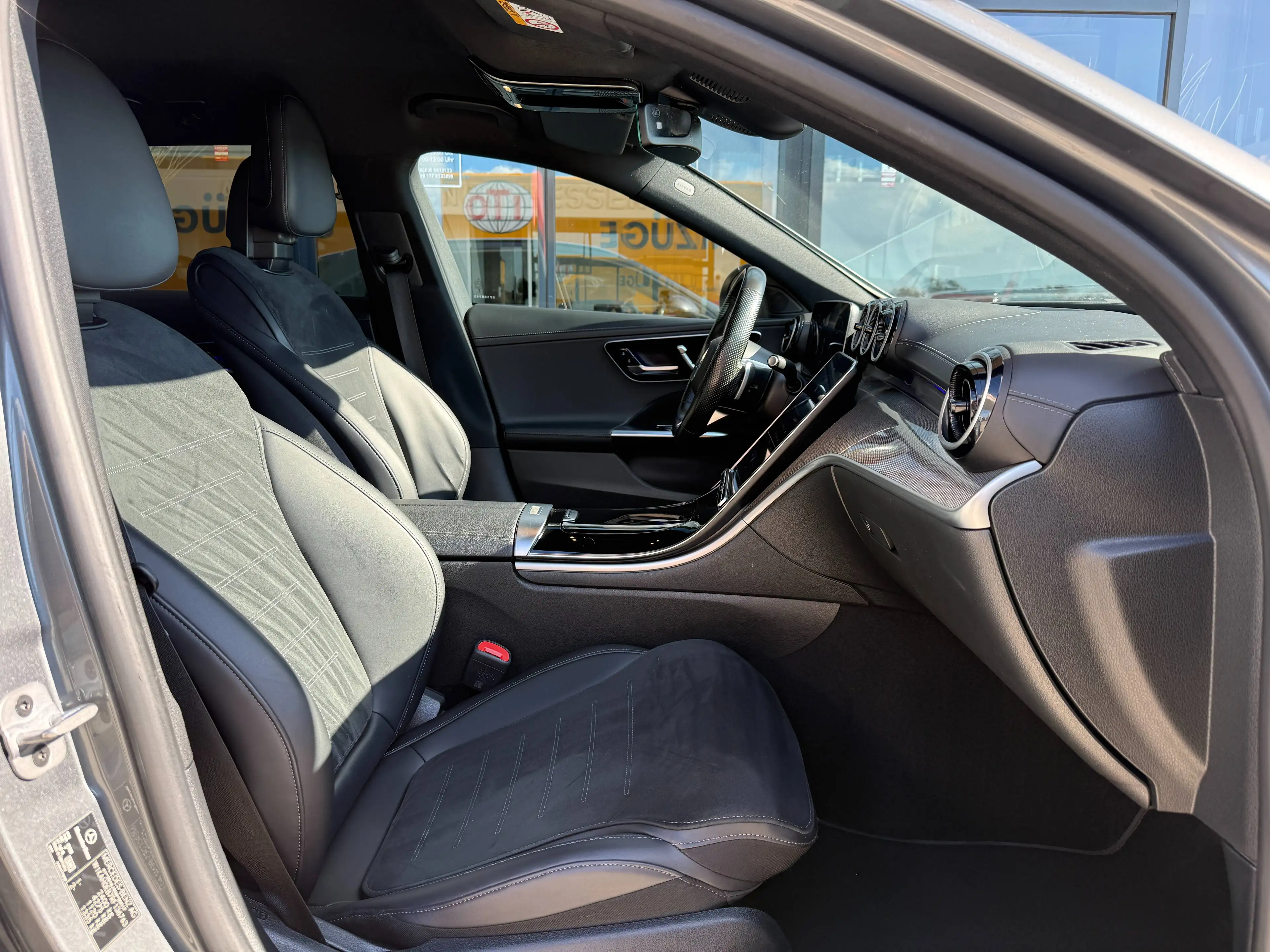 Mercedes-Benz C 220 C 220 d AMG/360°/Memory/ACC/LED — photo 11