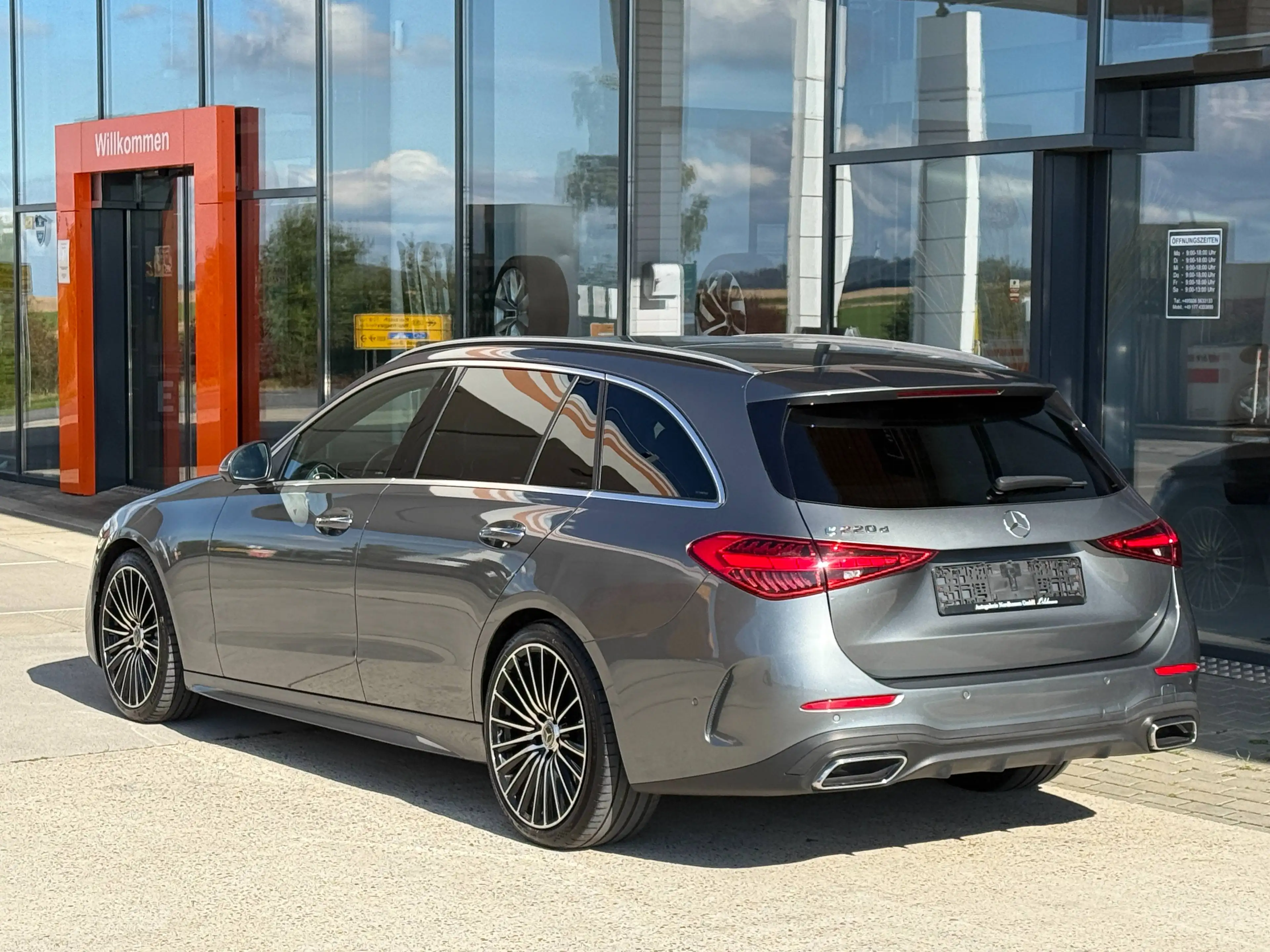 Mercedes-Benz C 220 C 220 d AMG/360°/Memory/ACC/LED — photo 4