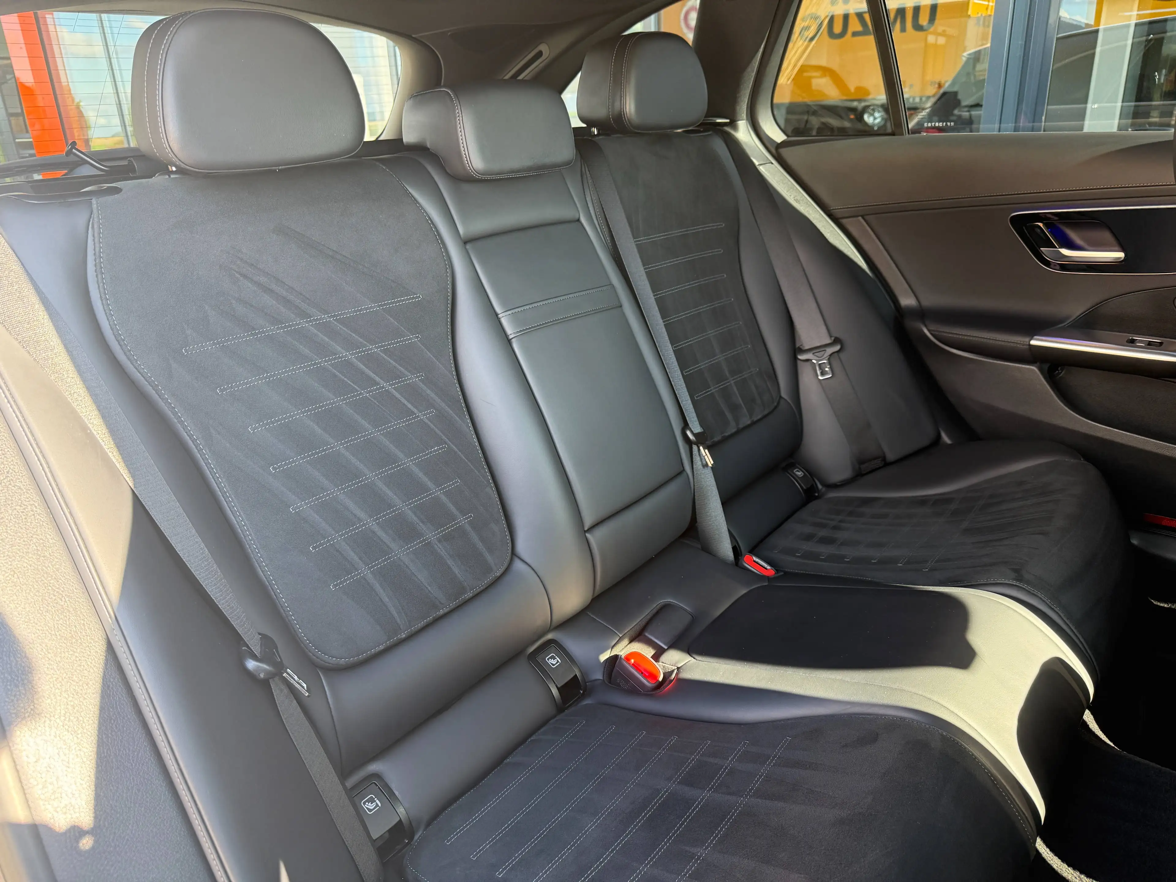 Mercedes-Benz C 220 C 220 d AMG/360°/Memory/ACC/LED — photo 12
