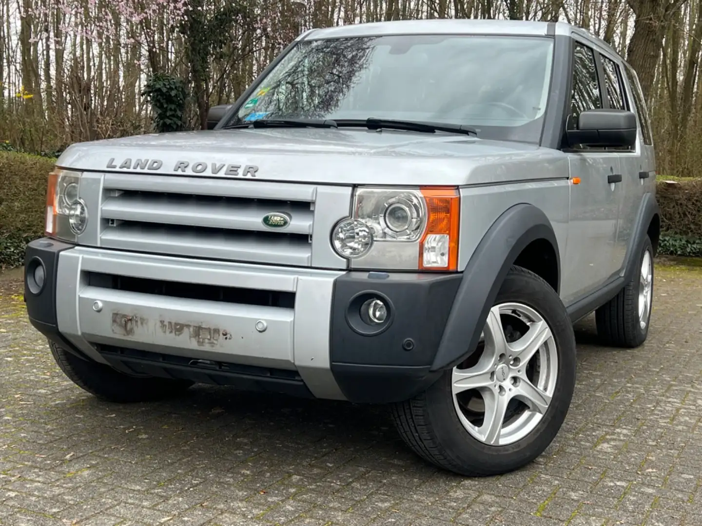 Land Rover Discovery V6 TD S|AUS 1.HAND|AUTM|PANO|7 SITZE Argent - 1