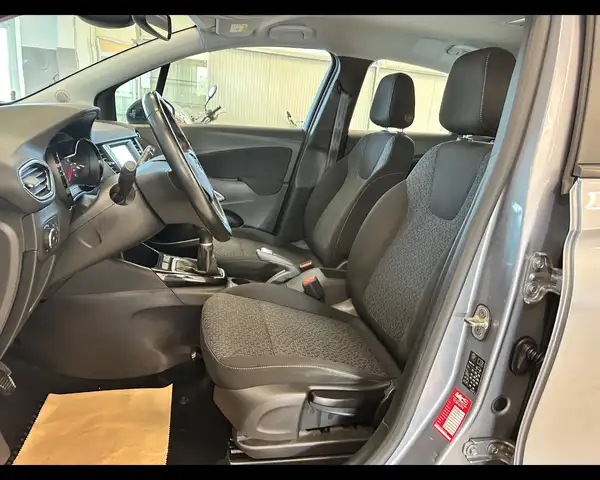 Opel Crossland view 11