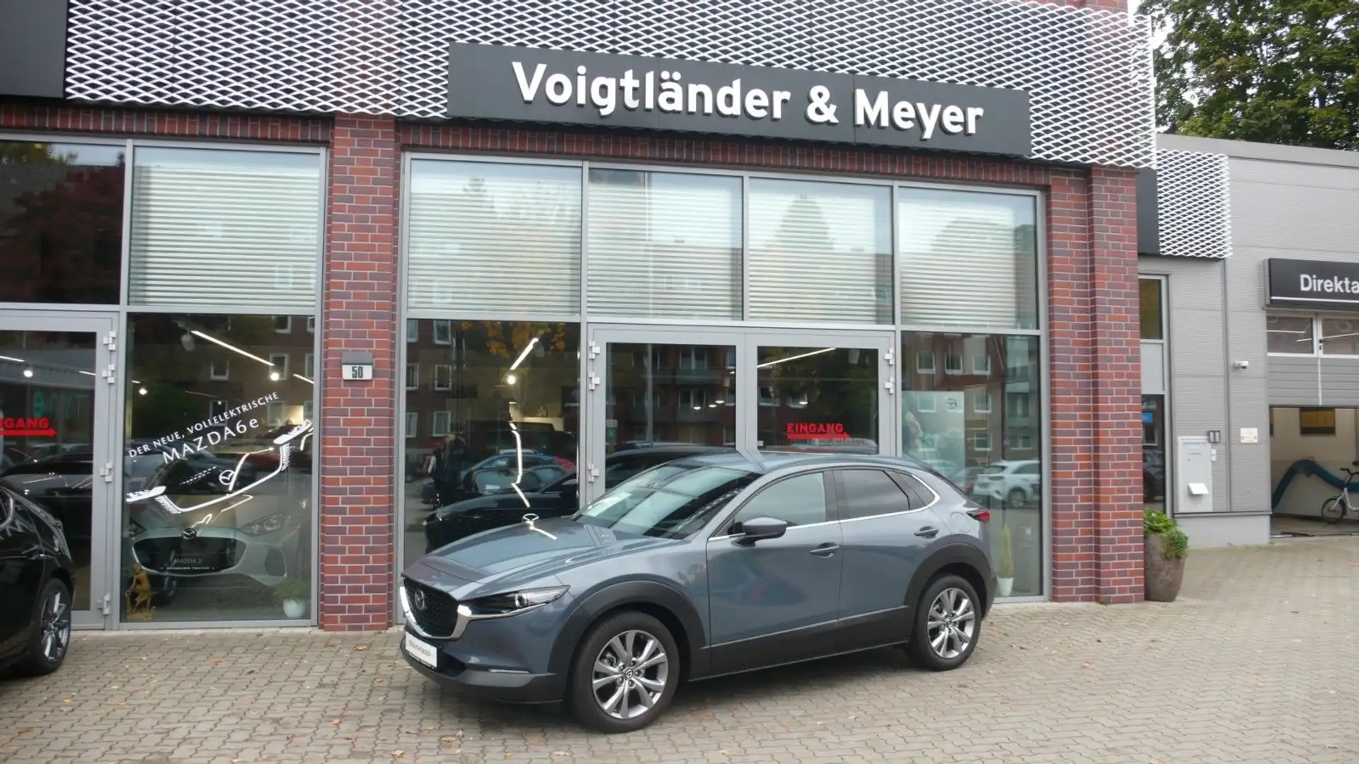 Mazda CX-30 Selection 150PS A18 DES-P Premium-P 360° K Grau - 1