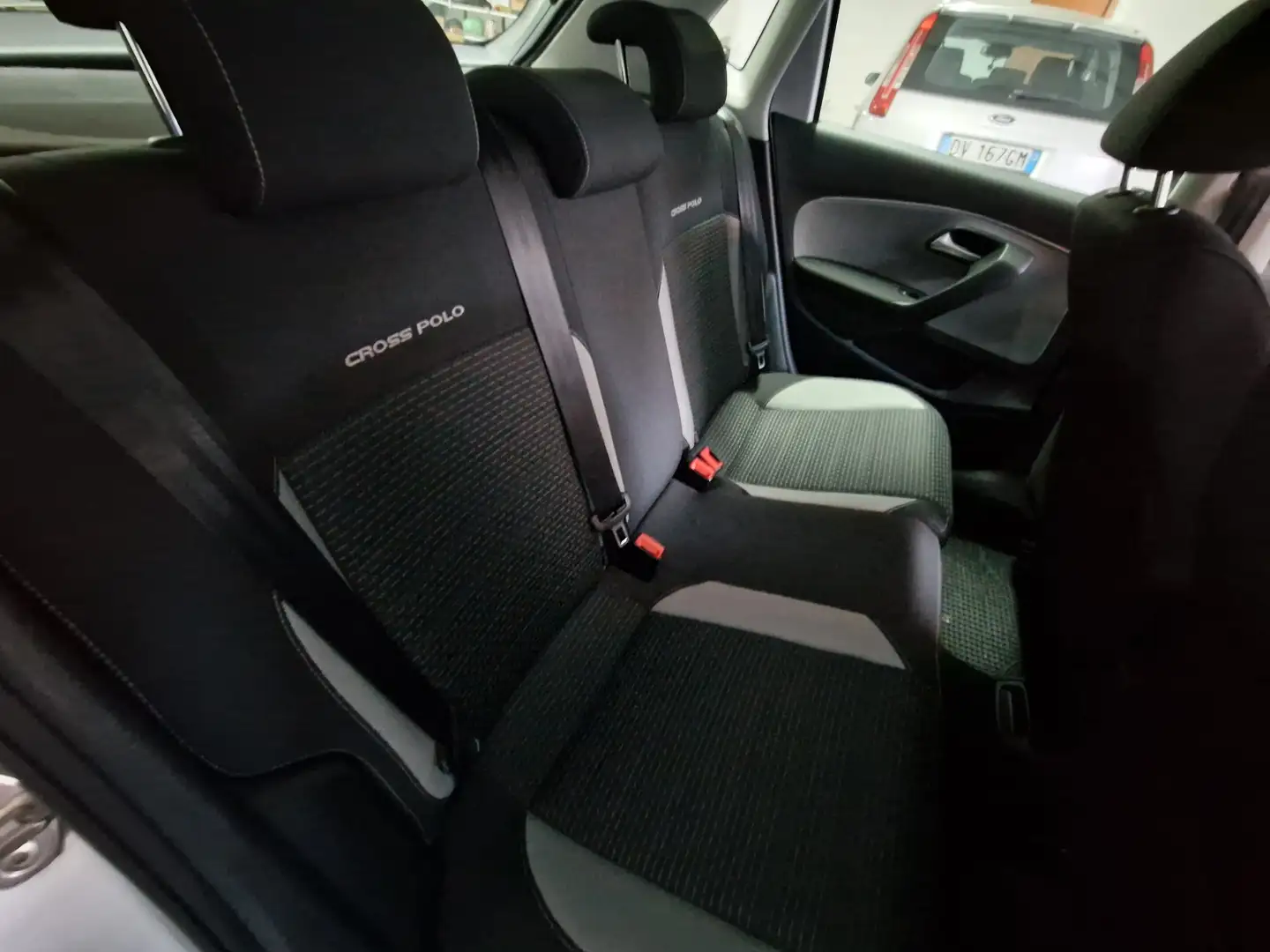 Volkswagen Polo Cross 5p 1.4 tdi bm - 2