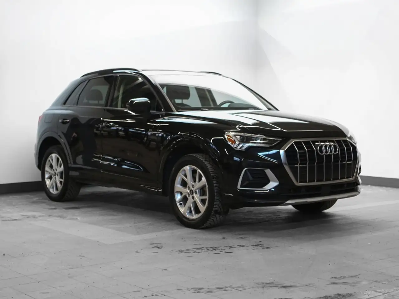 2022 Audi Q3