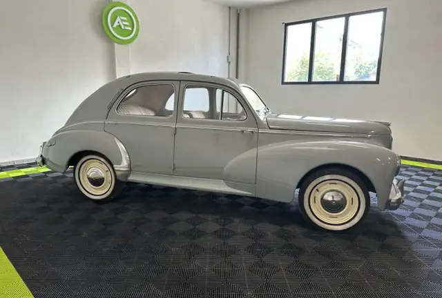 Peugeot Unknown Model view 6