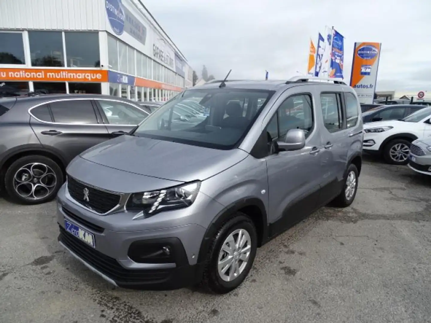 Peugeot Rifter 1.2i  S\u0026S - 110 - ALLURE Grau - 1
