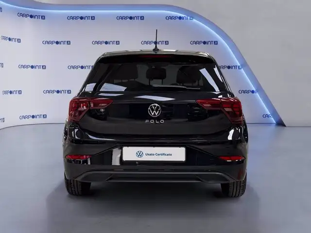 Volkswagen Polo view 5