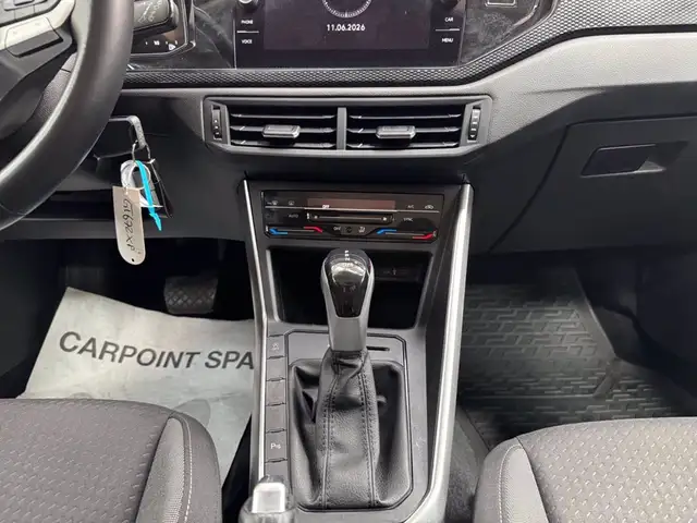 Volkswagen Polo view 12