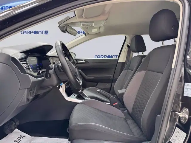 Volkswagen Polo view 10
