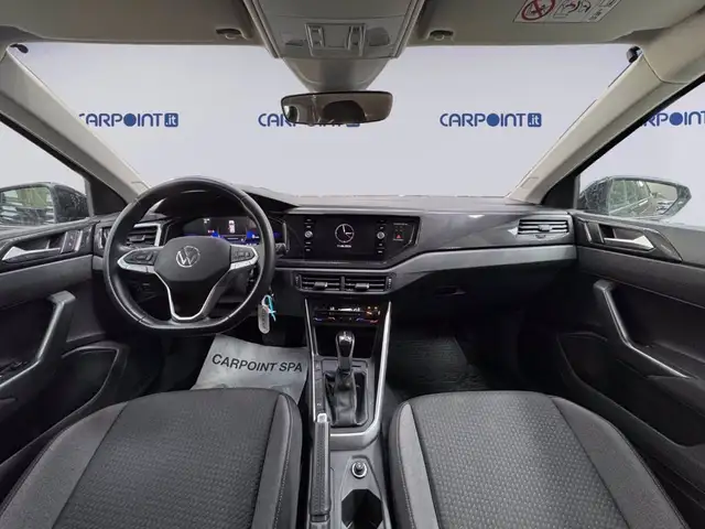 Volkswagen Polo view 11