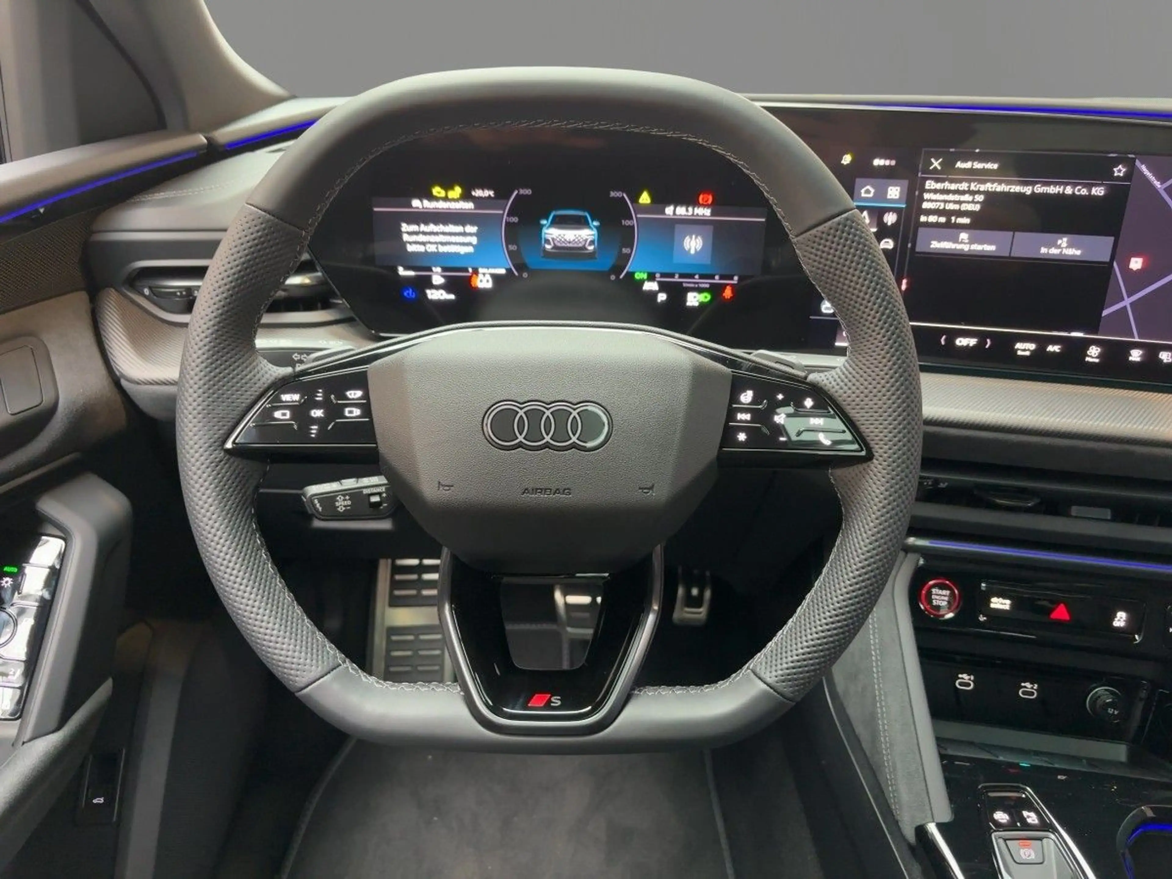 Audi SQ5 3.0 TFSI quattro edition one mythosschwarz — photo 11