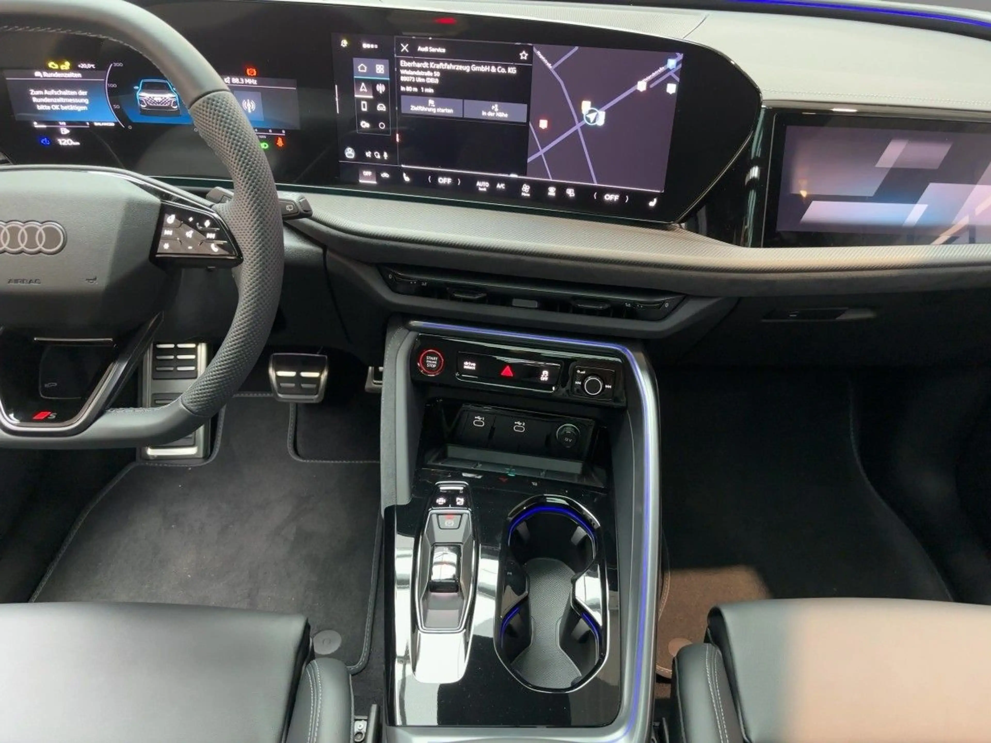 Audi SQ5 3.0 TFSI quattro edition one mythosschwarz — photo 12