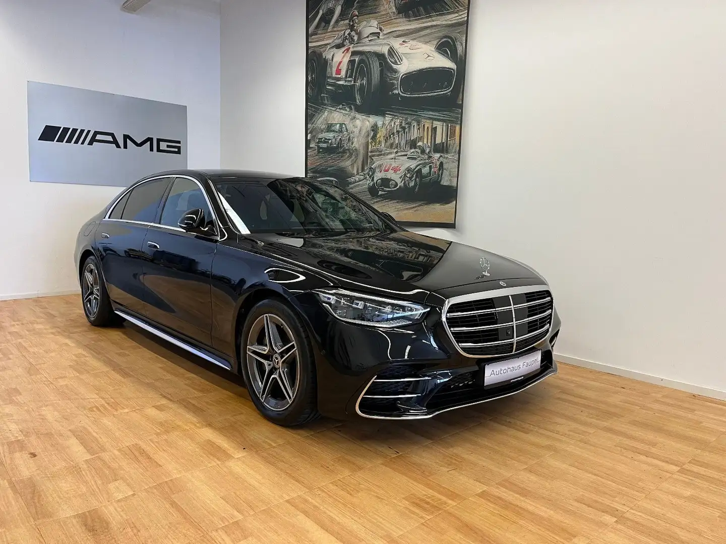 Mercedes-Benz S 580 e lang long AMG-Line Sound Pano Chauffeur Schwarz - 1