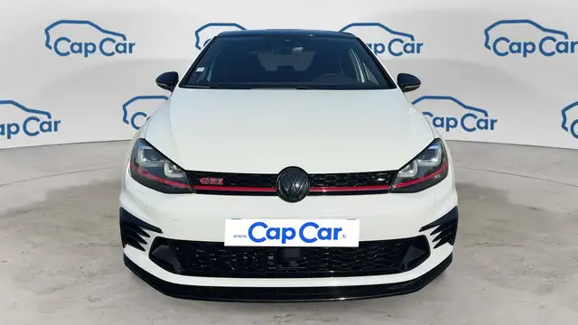 Volkswagen Golf view 5