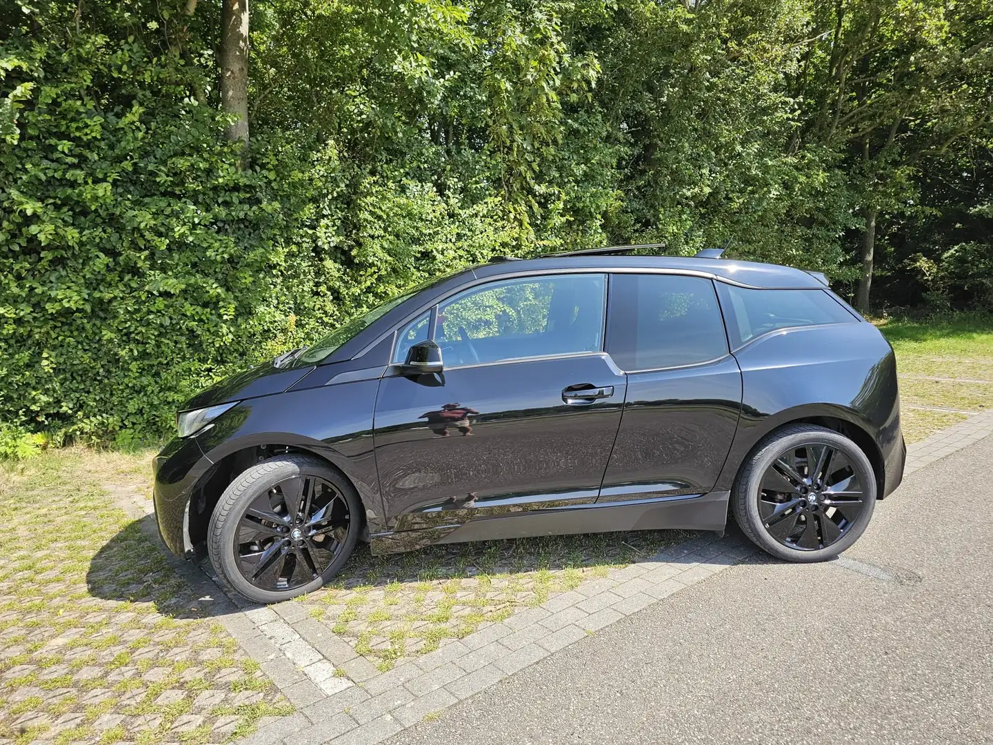 BMW i3 i3 Basis 94Ah 33kWh Zwart - 1