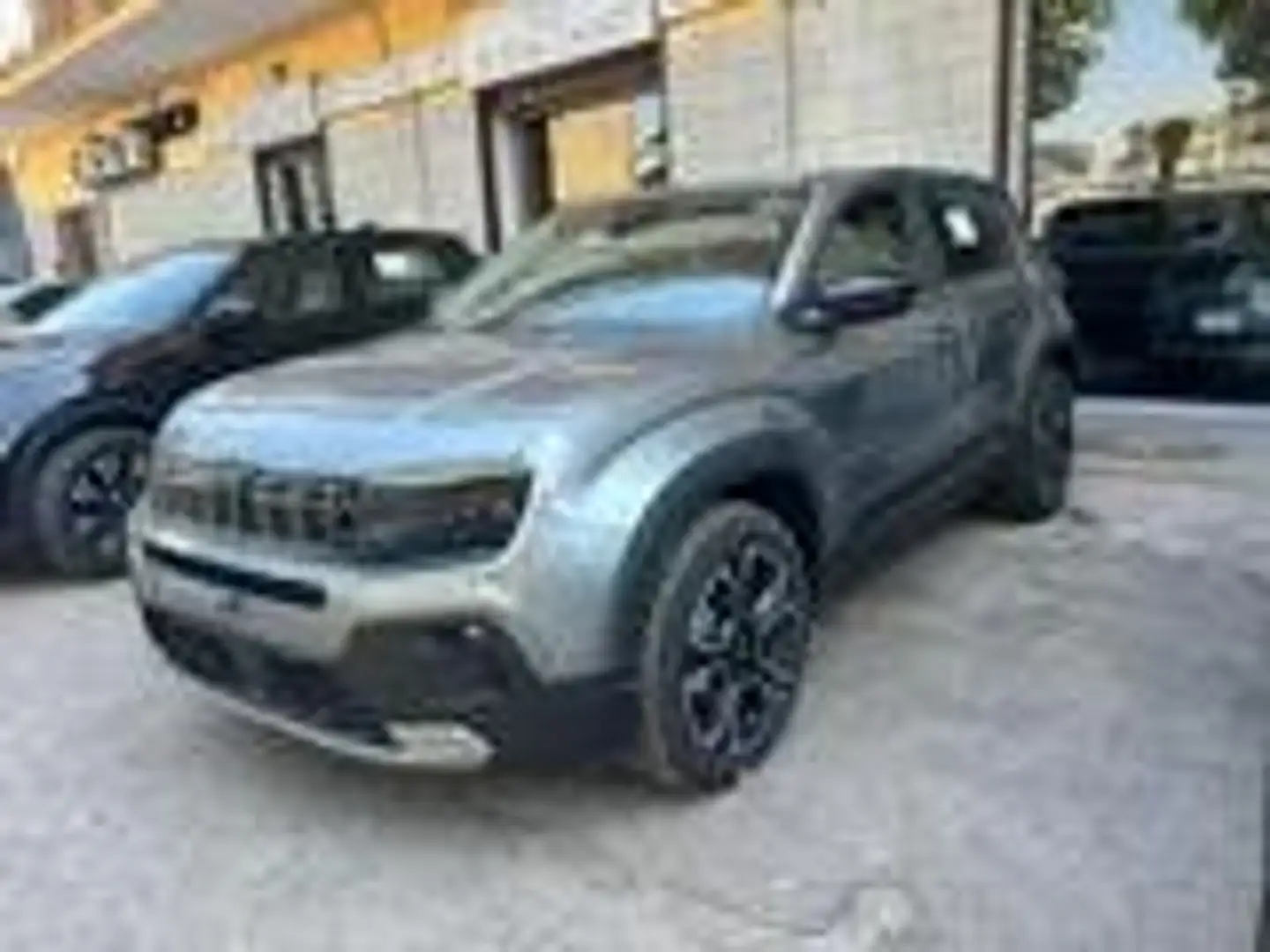 Jeep Avenger summit Grigio - 1
