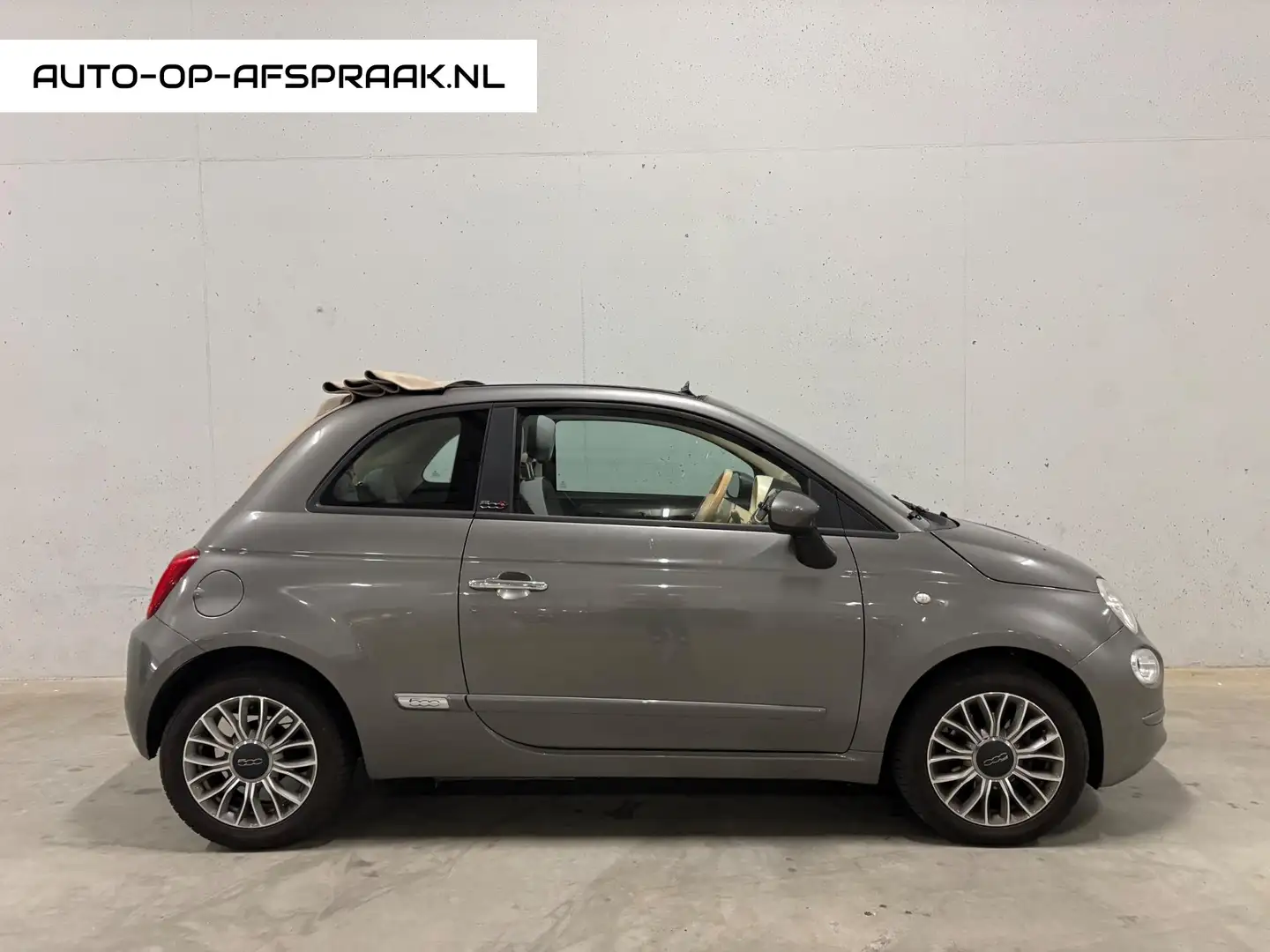 Fiat 500C 0.9 TwinAir Turbo Young Airco Cruise Control PDC Grijs - 1