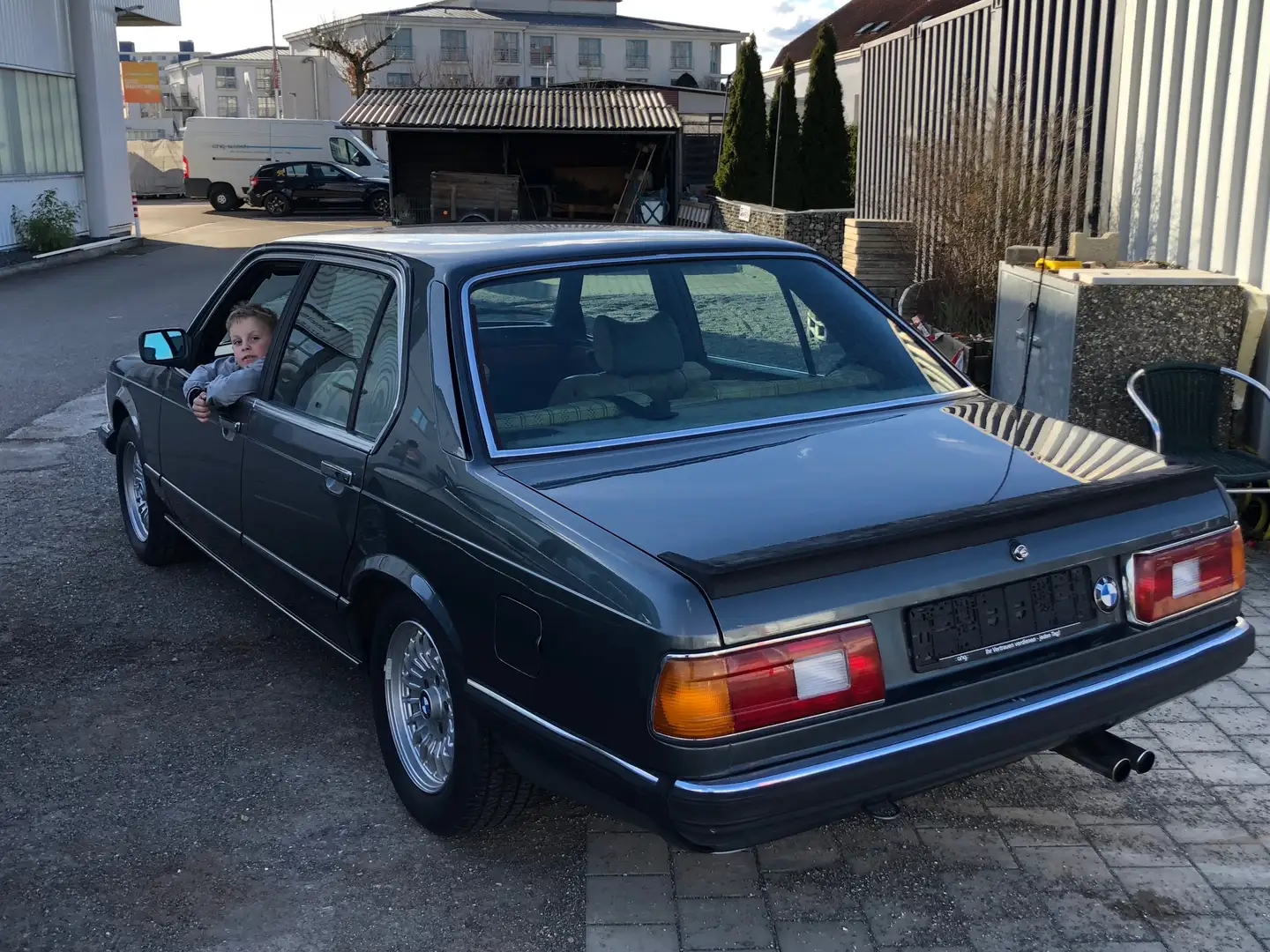 BMW 745 745 i A Turbo 1 Hand neuer Motor/Getriebe Grau - 2