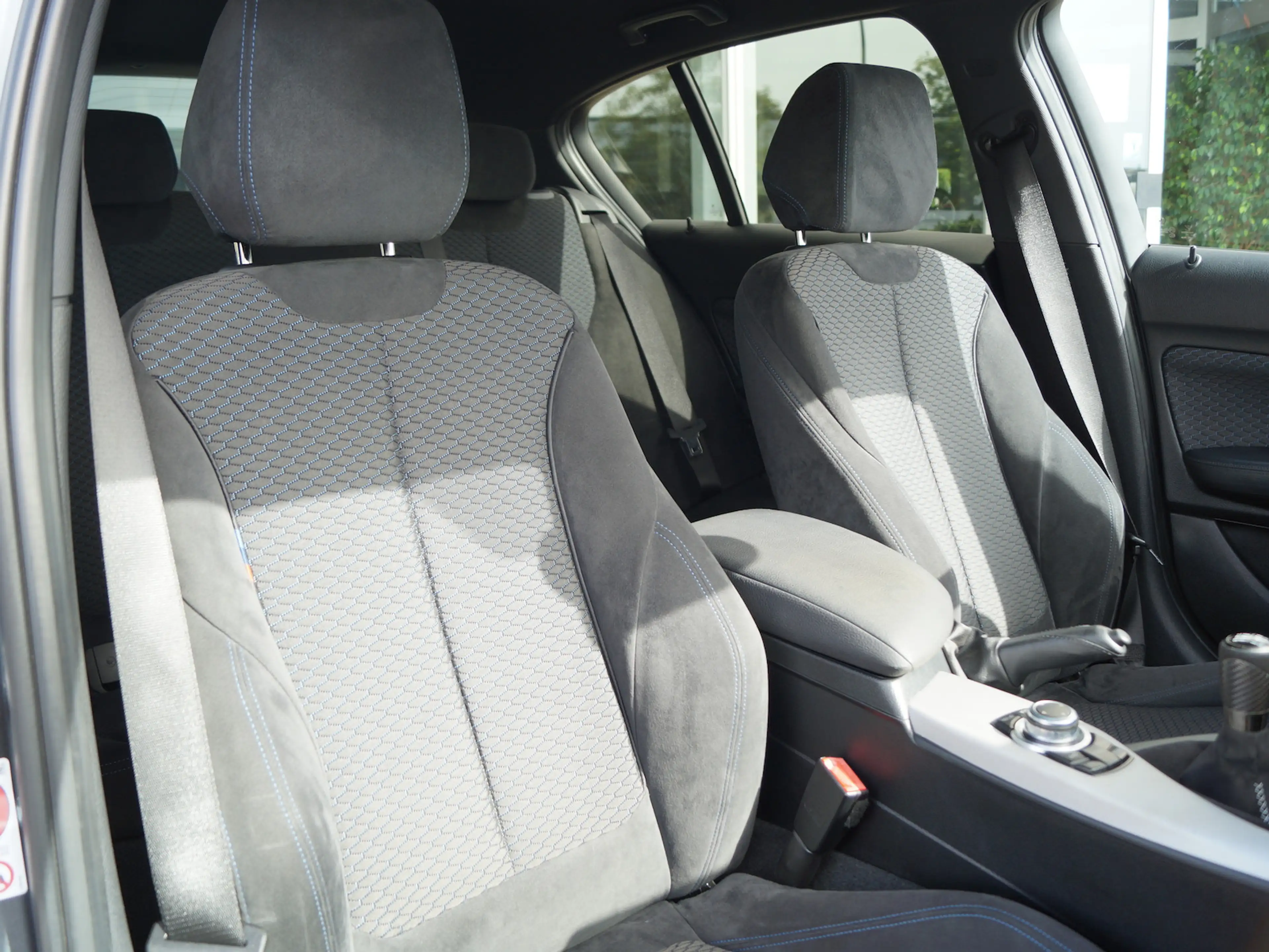 BMW 120 120i M Sport * Navi * LED * OPTIK * — photo 7