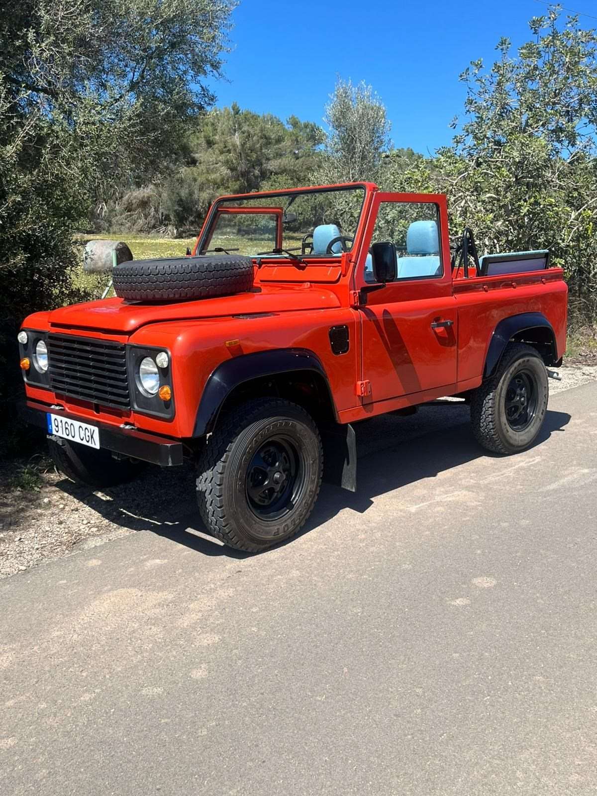 Használt Land Rover Defender 2.4 TD