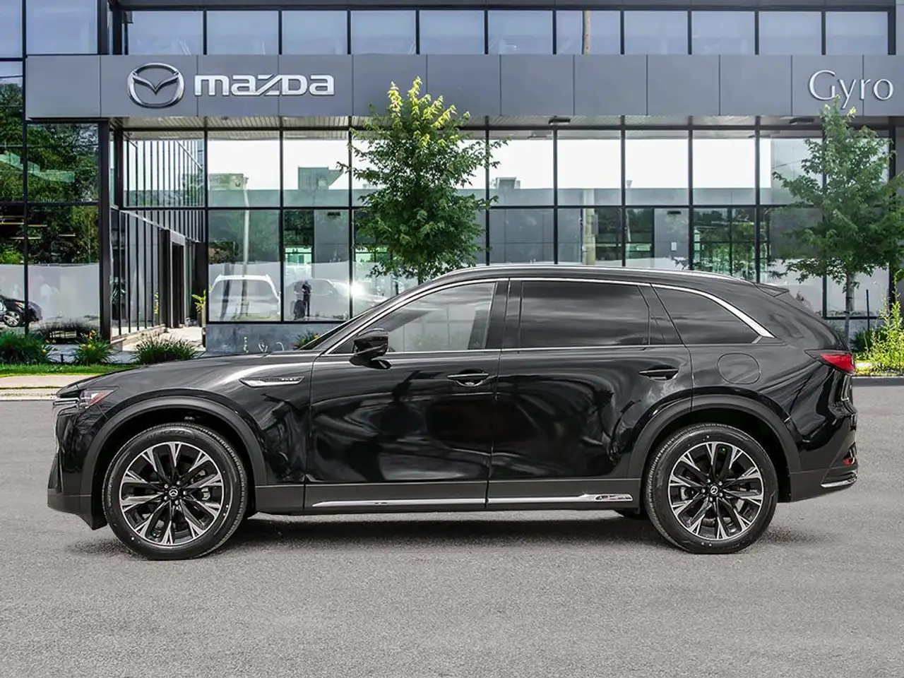 Mazda CX-90 PHEV снимка Mazda CX-90 PHEV