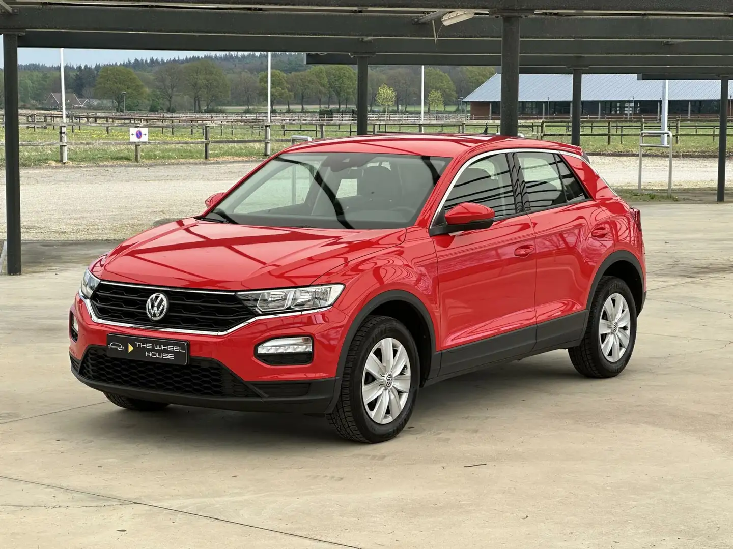 Volkswagen T-Roc 1.0 TSI Style BLUETOOTH/AIRCO/LANE ASSIST Rood - 1