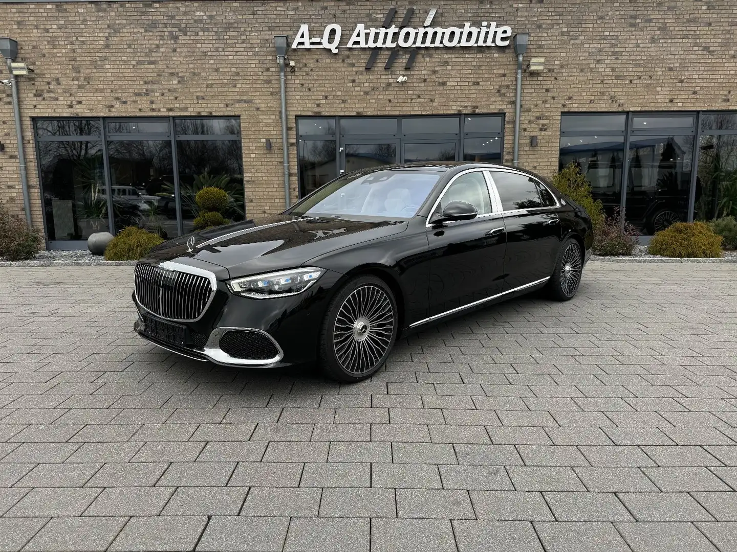 Mercedes-Benz S 580 4Matic Maybach*Designo*Pano*Exklusiv* Schwarz - 1