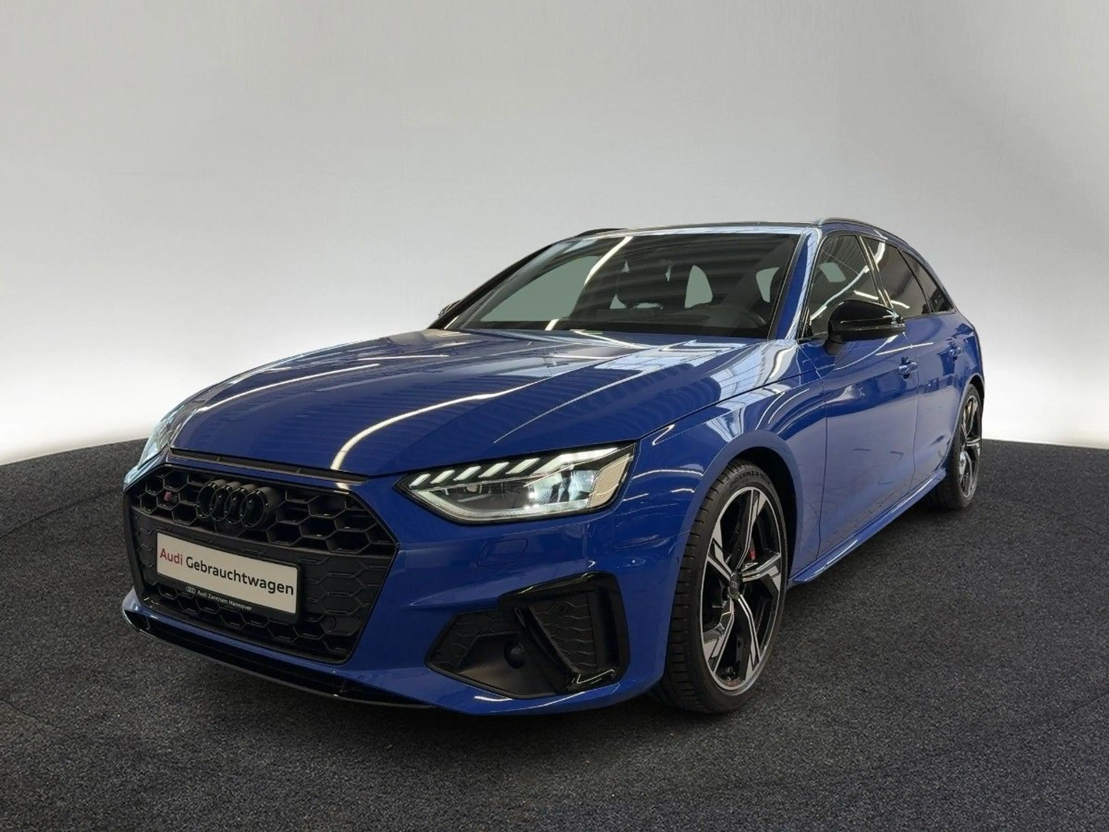 Audi S4 3.0 TDI quattro Matrix Head-Up B&O Kame — photo 3