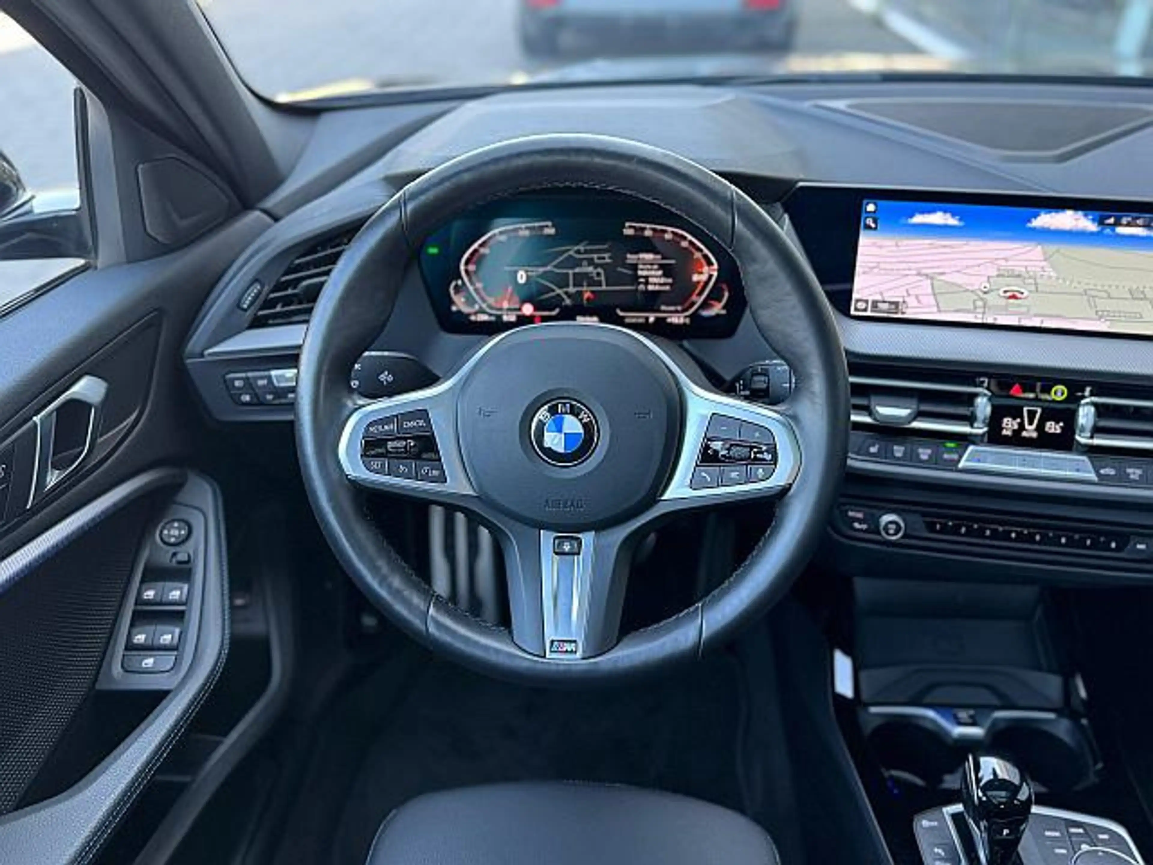 BMW 120 i M Sportpaket HIFI°gr.Navi°Pano°HIFI-behLLR — photo 12