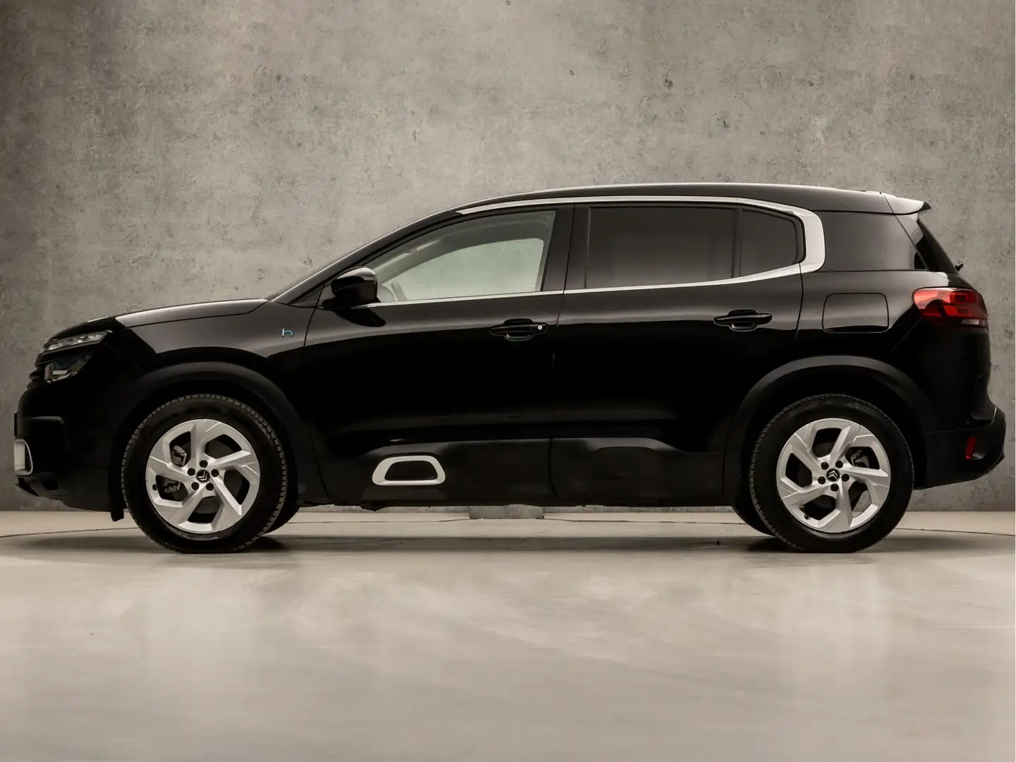 Citroen C5 Aircross 1.6 Plug-in Hybrid Sport Automaat 225 Pk (GROOT NA Zwart - 2