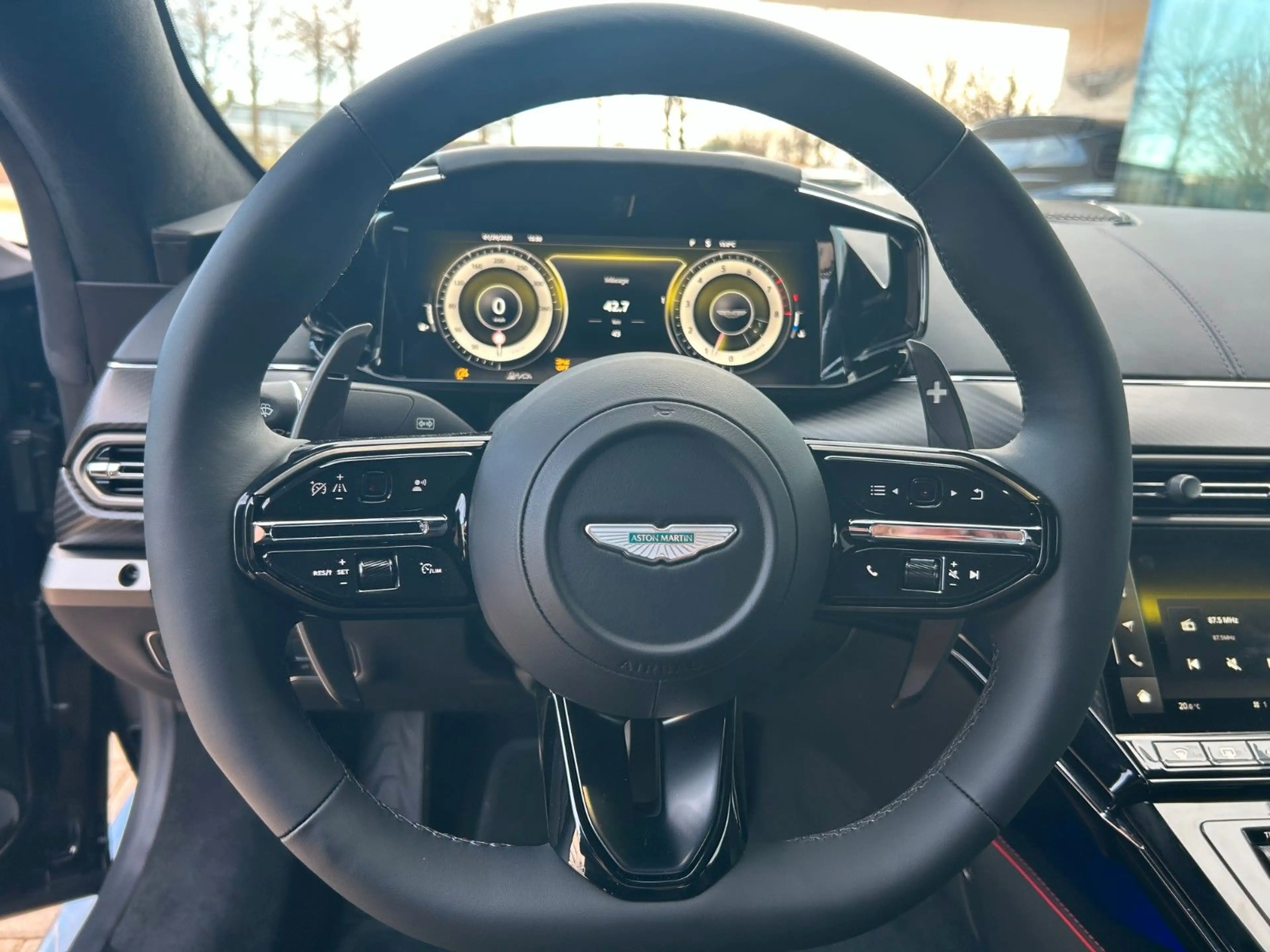 Aston Martin V8 NG/ UPE 239t€/ Sonderpreis! — photo 14