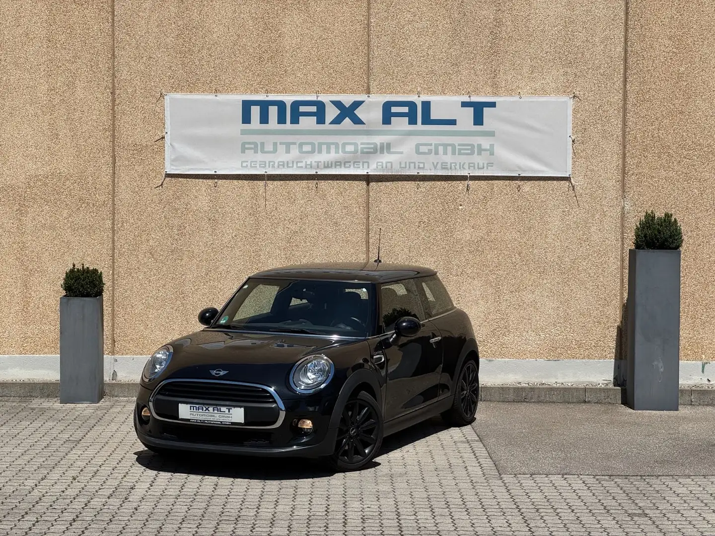 MINI One Blackyard/SHZ/Radio/Klima/PDC/17 Zoll/ Noir - 1