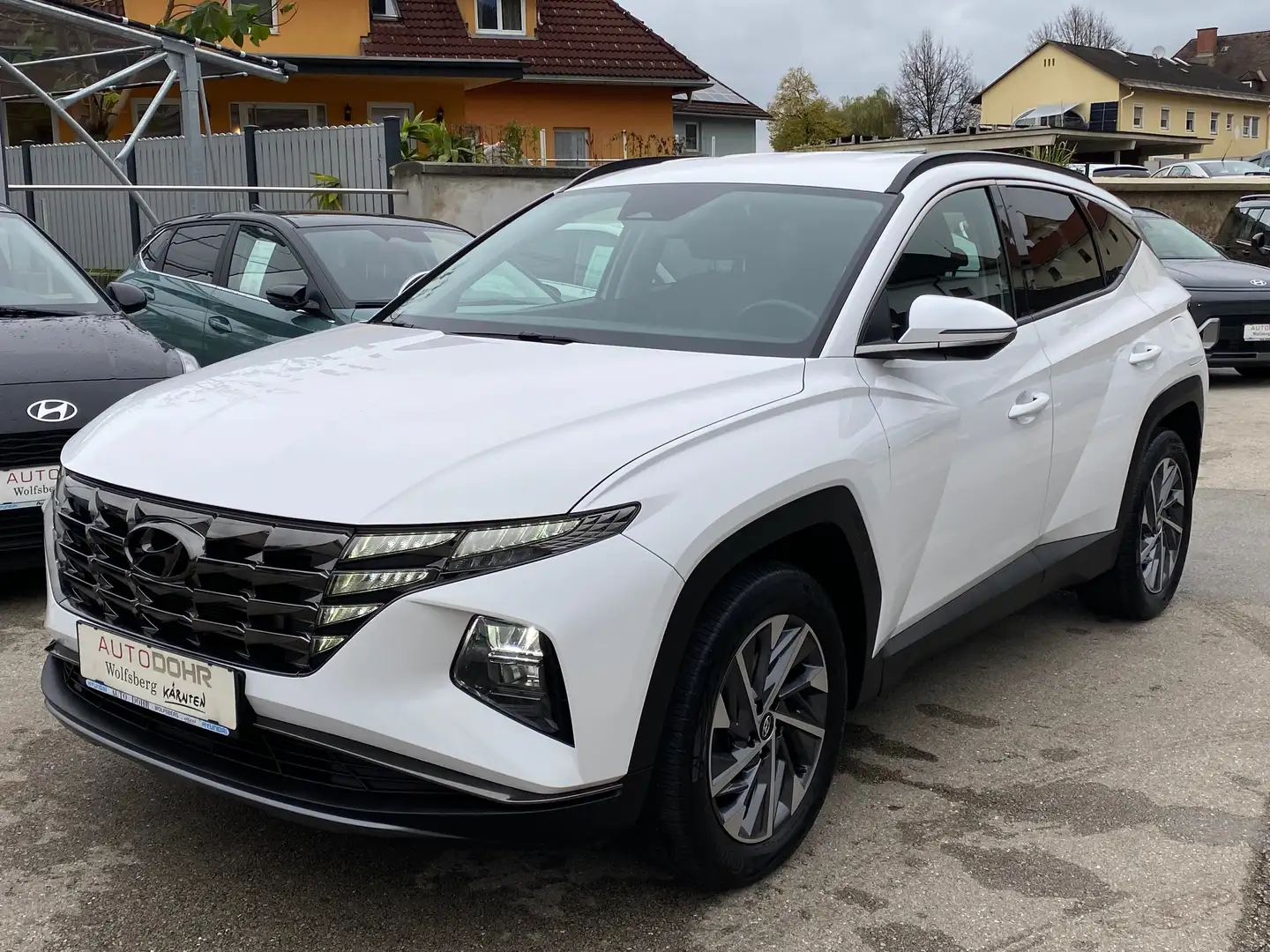 Hyundai TUCSON Tucson 1,6 CRDI 2WD Smart Line Weiß - 2