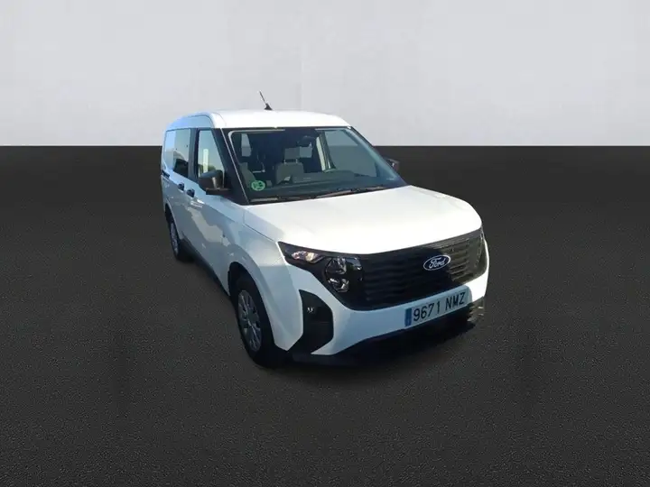 Ford Transit Courier 2026, foto 3