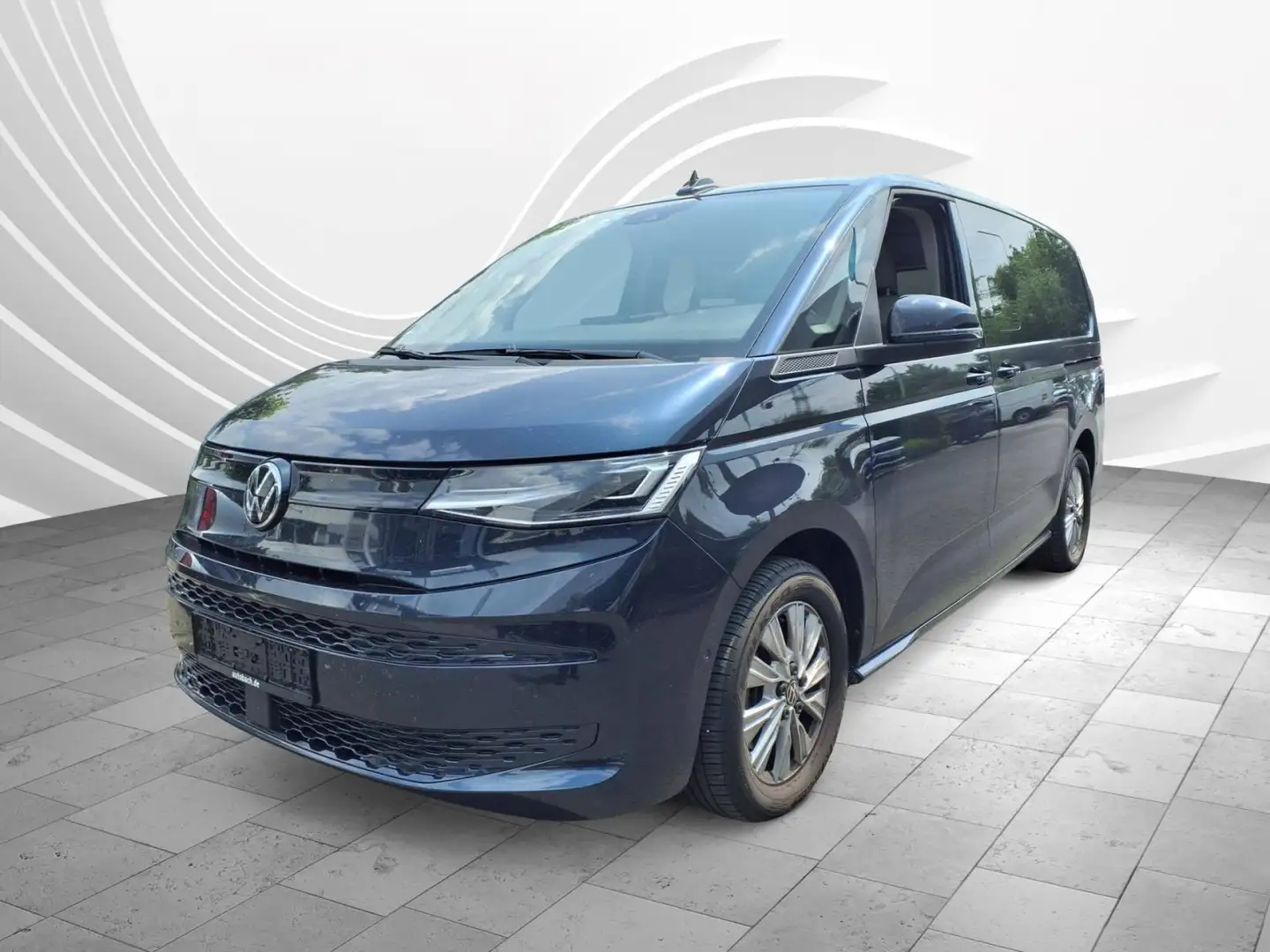 Volkswagen T7 Multivan T2.0 Multivan TDI DSG LÜ Bleu - 2