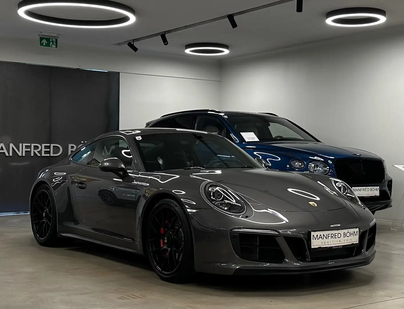 Porsche 991 911 Carrera 4 GTS Coupé PDK - Modell 991.2 Grau - 2
