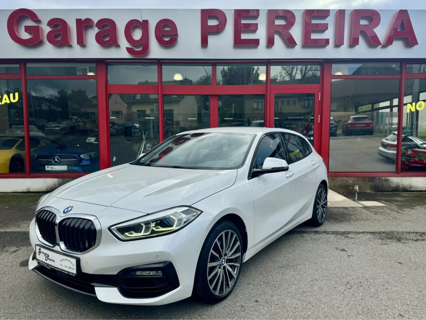 BMW 118 i SPORTLINE AUTO CUIR NAVI Blanc - 2