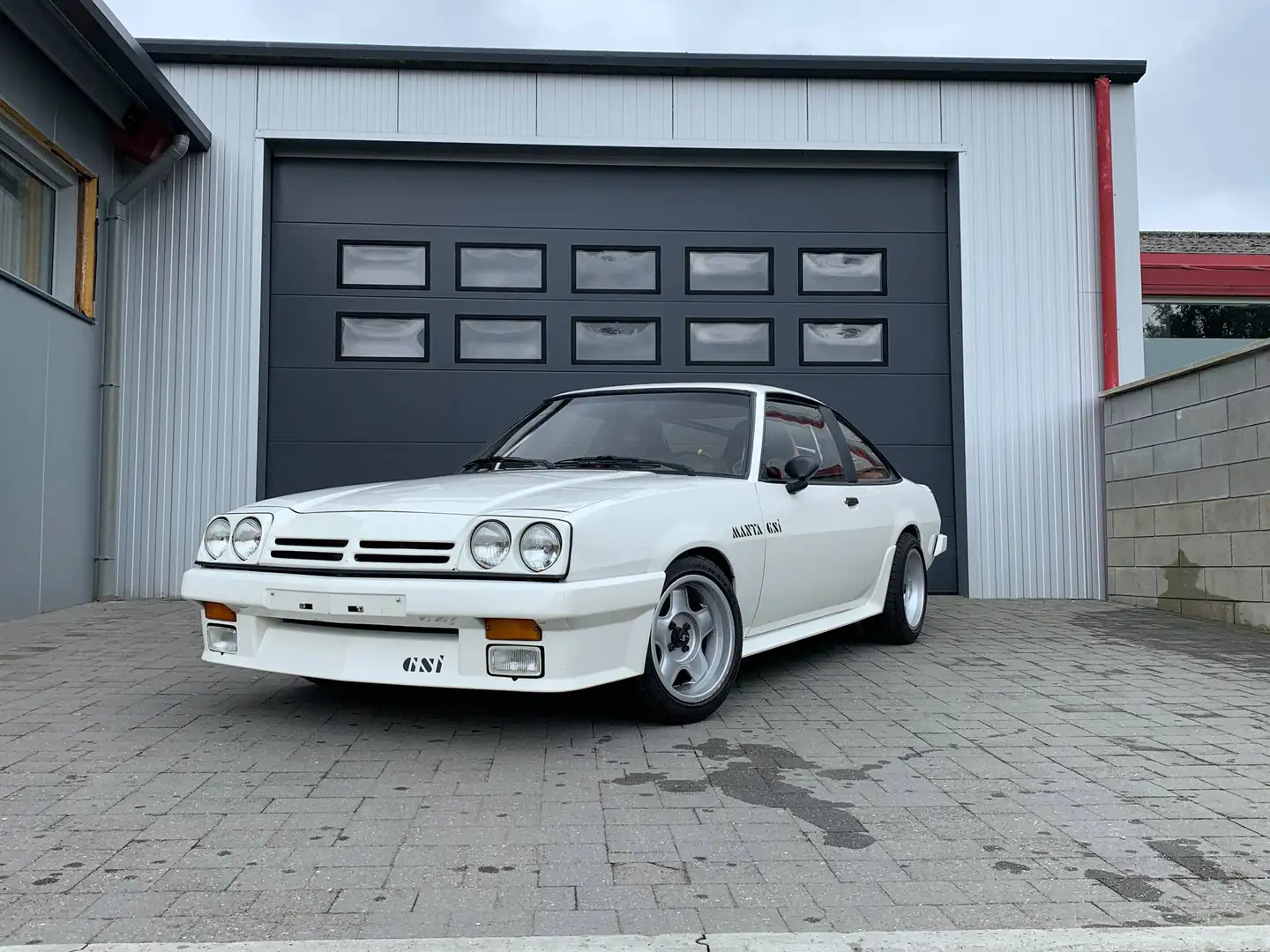 Opel Manta GSI Weiß - 1