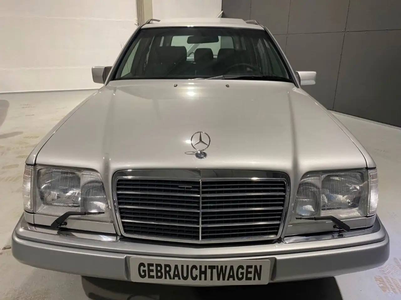 Mercedes-Benz E 36 AMG *H-Kennzeichen*Leder*SHZ*, foto 2