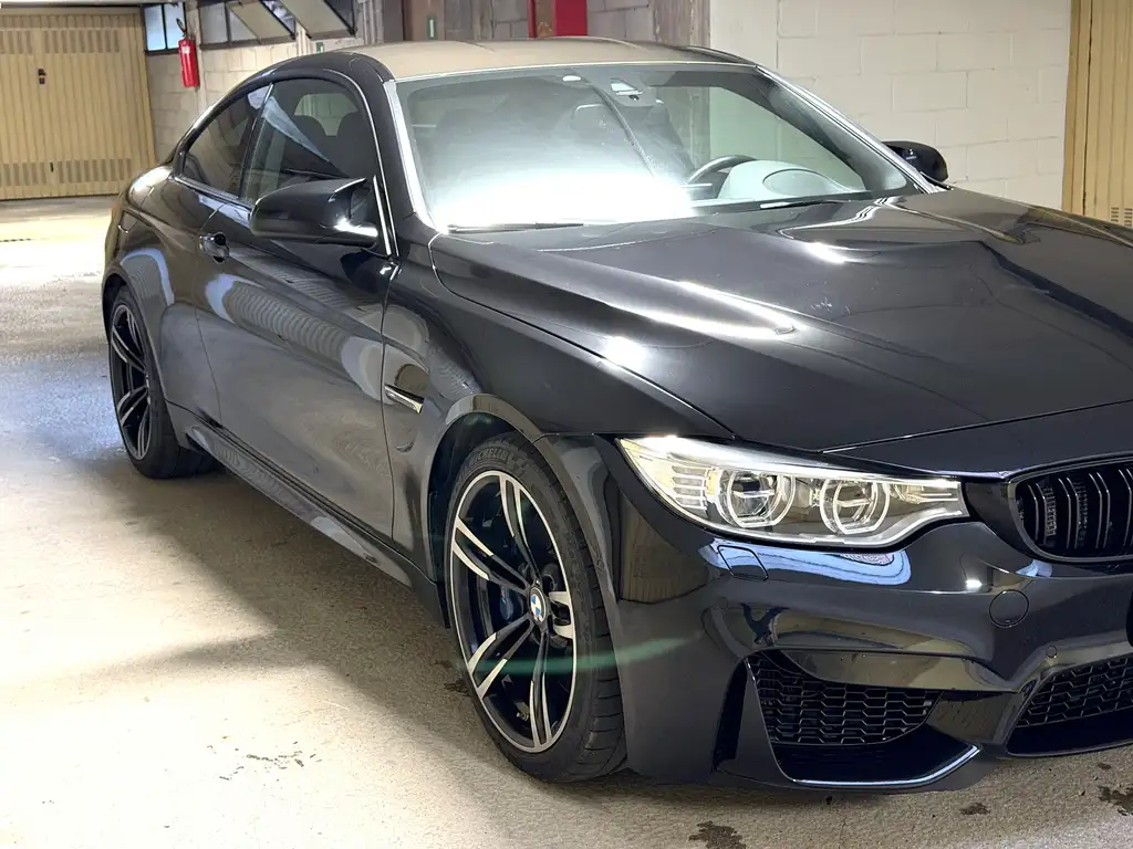 BMW M4 2015 из Европы — купить под ключ