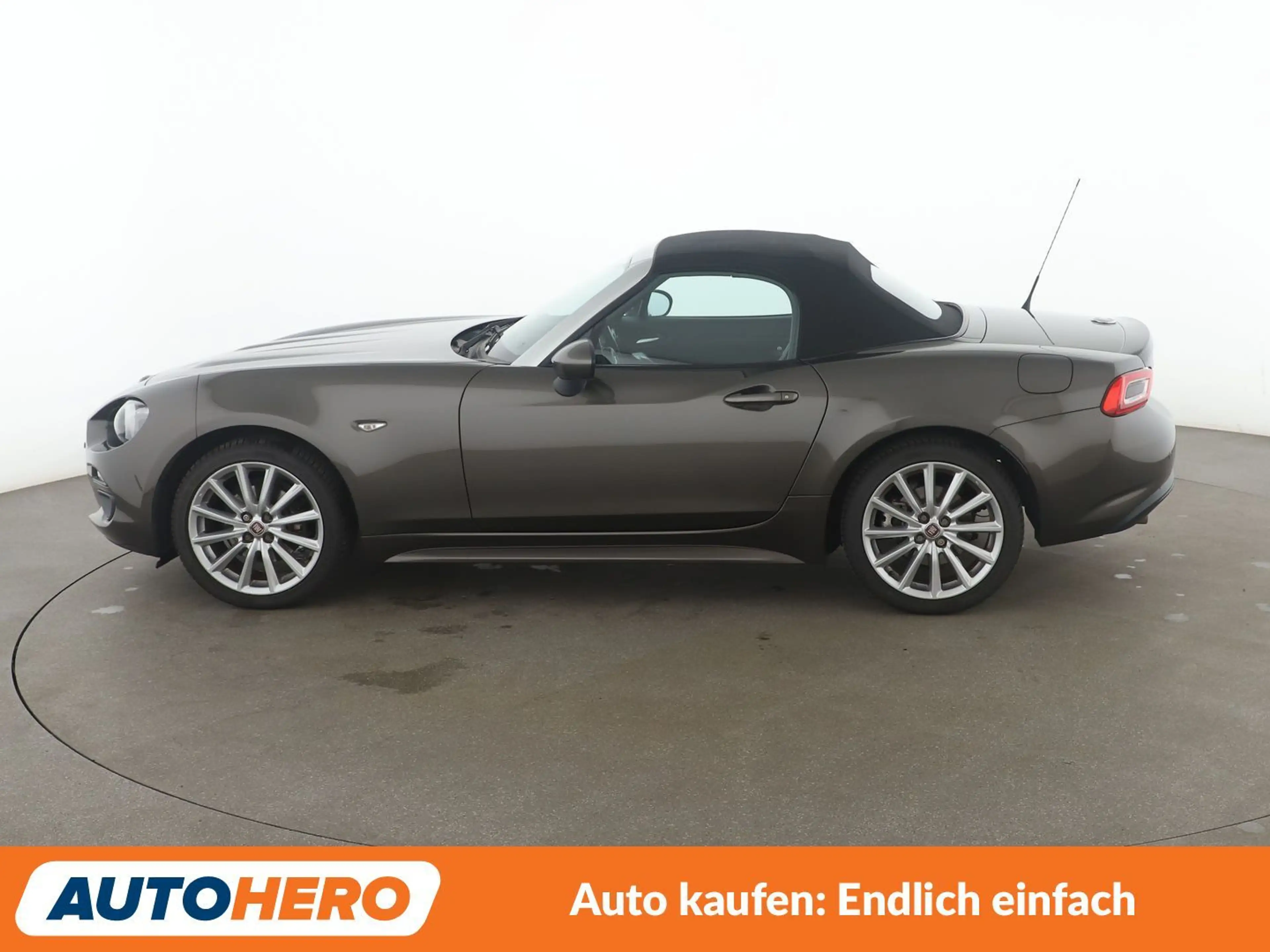 Fiat 124 Spider 1.4 Turbo Lusso*PDC*SHZ*KLIMA*TEMPO*GARANTIE* — photo 3