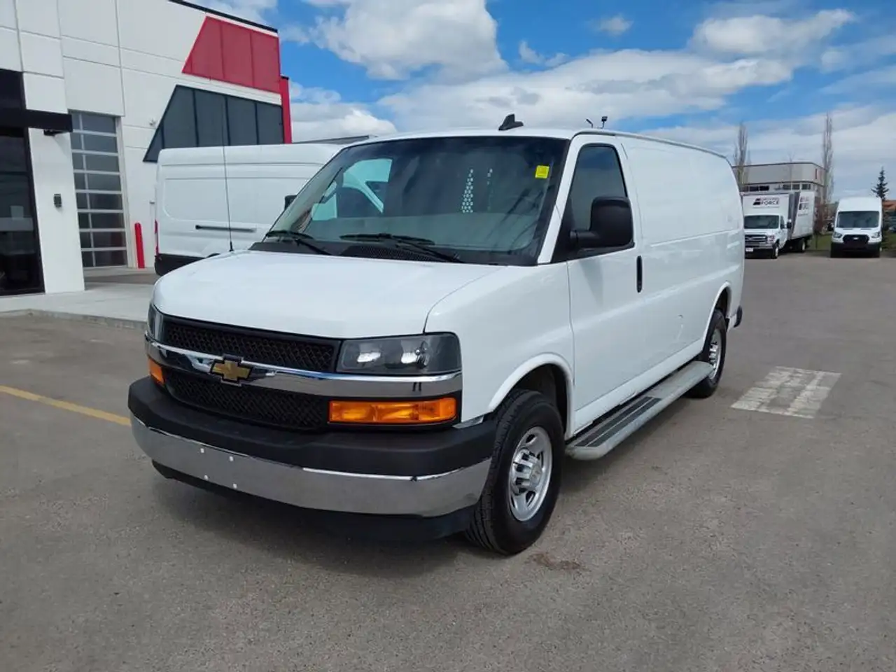 2024 Chevrolet Express 2500