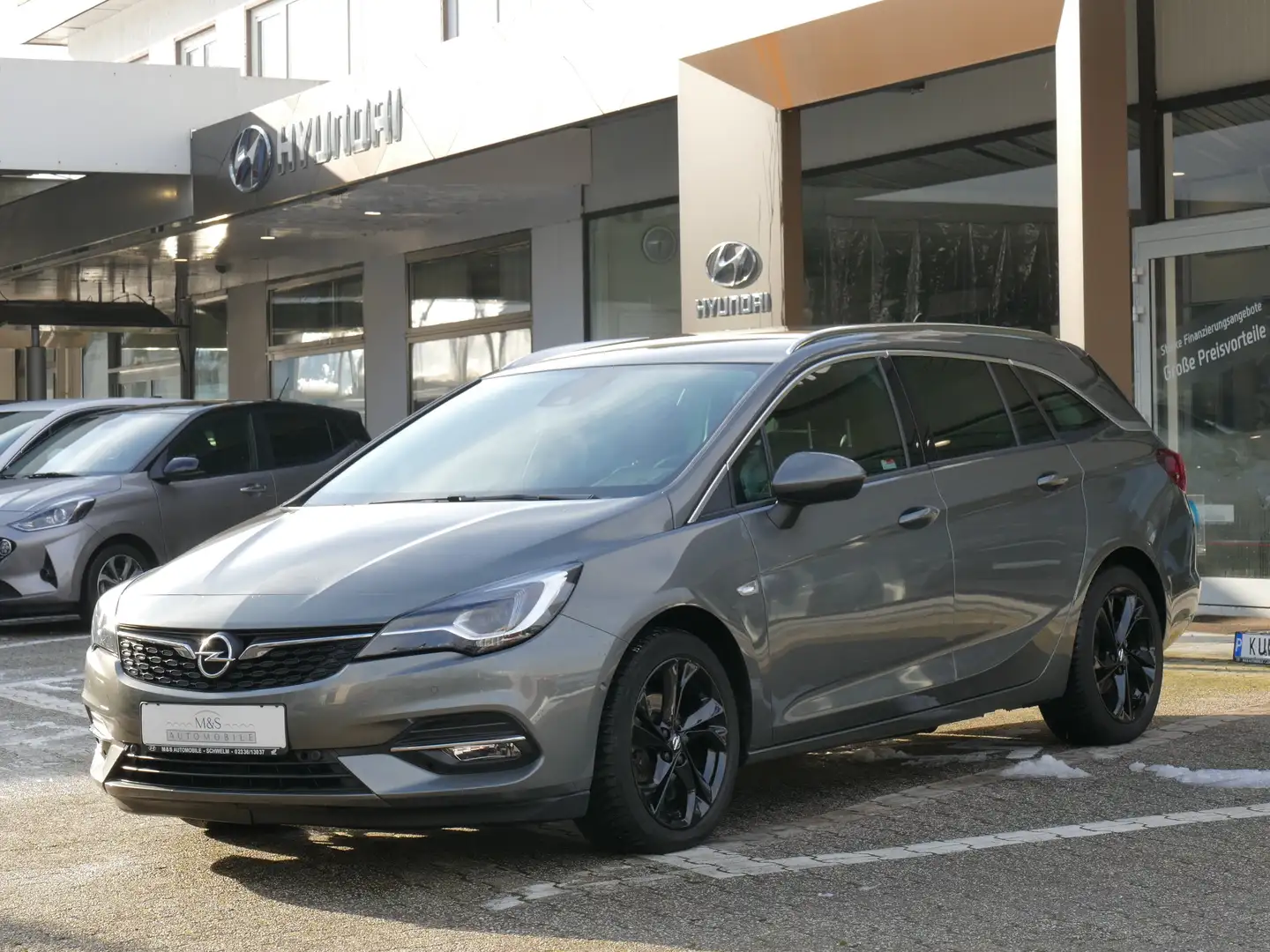 Opel Astra 1.2 Turbo Start/Stop Sports Tourer Elegance*LED* Grau - 1