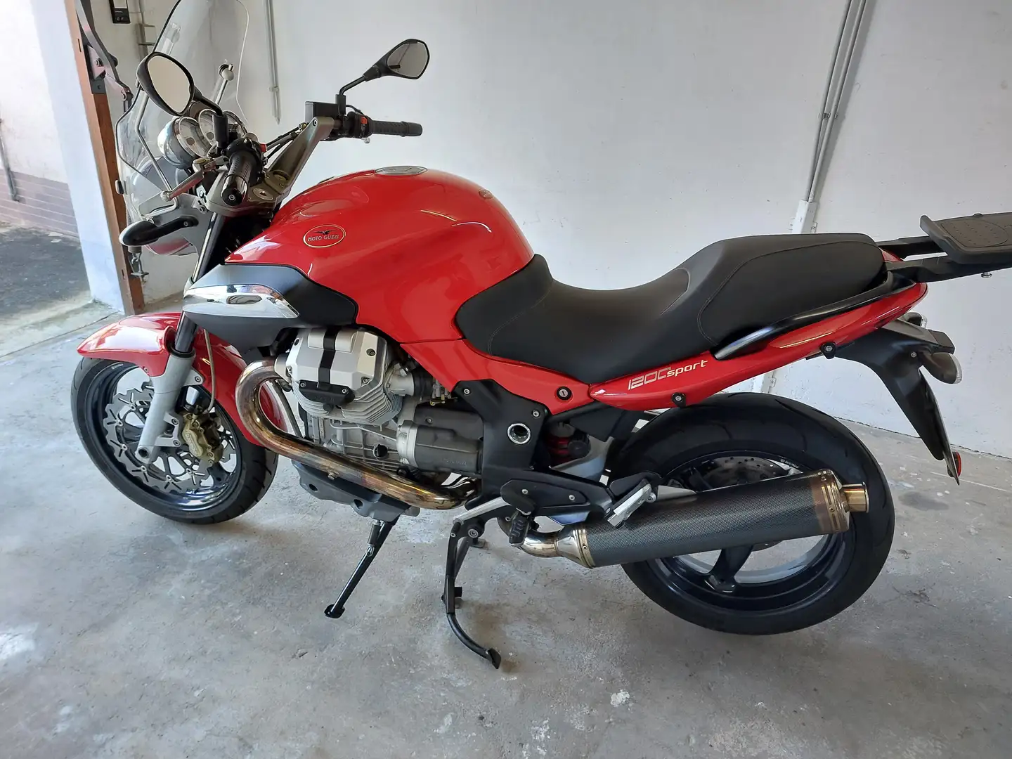 Moto Guzzi 1200 Sport Rosso - 2