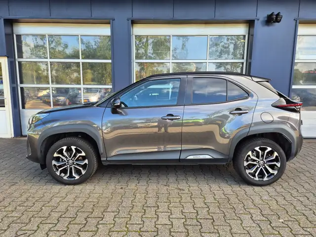 Toyota Yaris Cross view 7