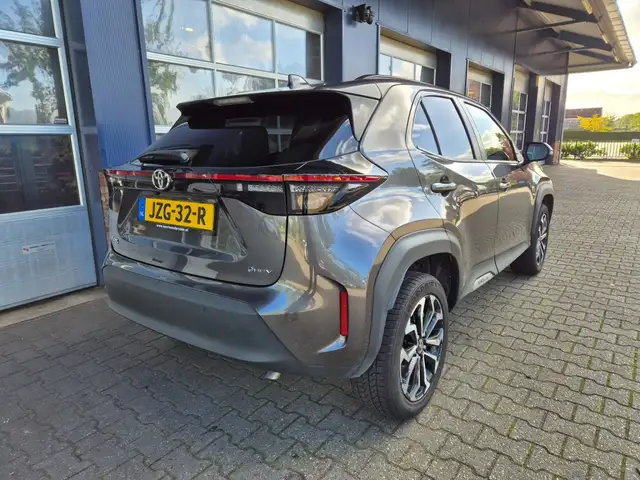 Toyota Yaris Cross view 2