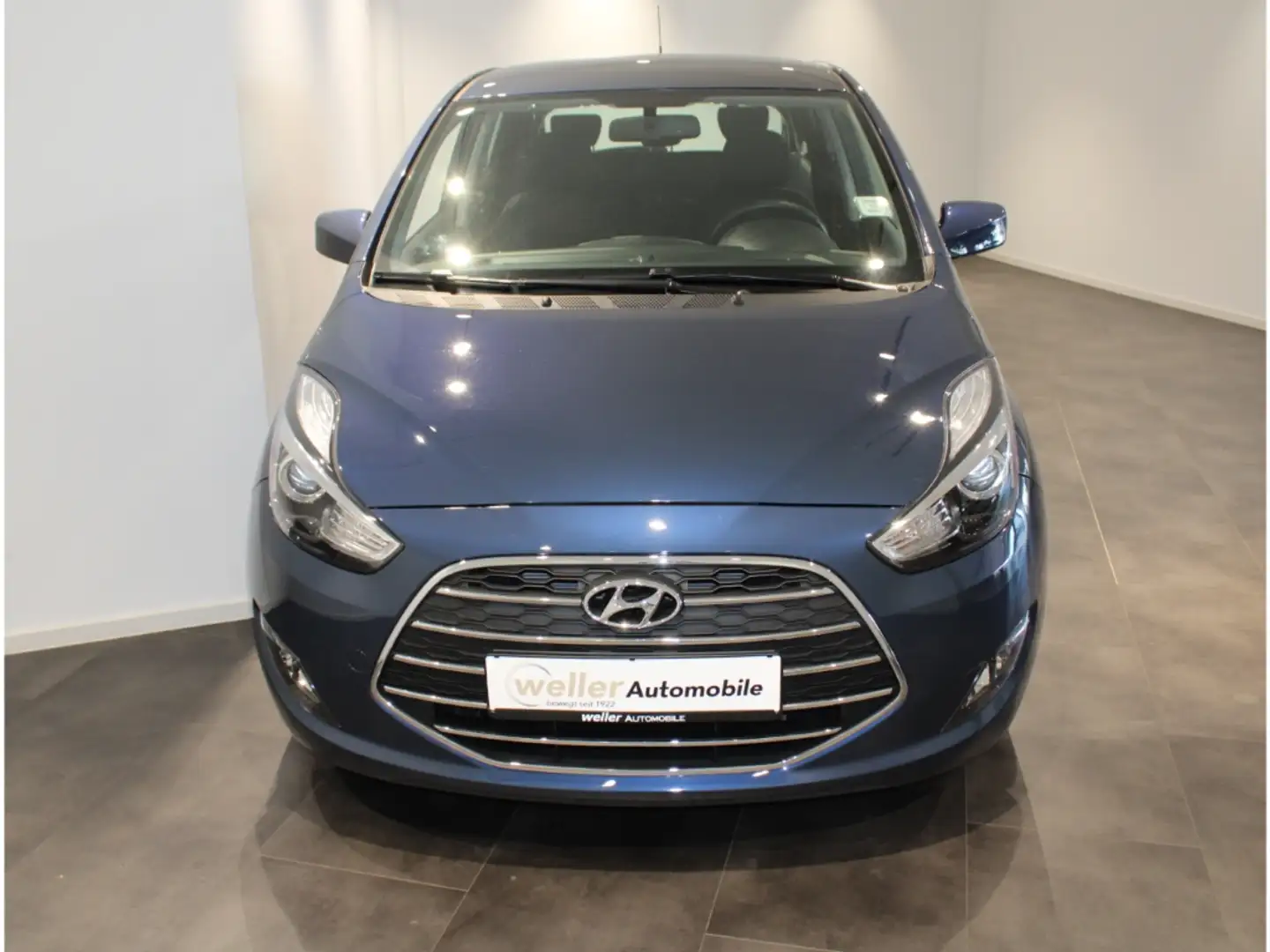 Hyundai iX20 1.6 ''Trend'' Parksensoren Sitzheizung Klima Bluet Blau - 2