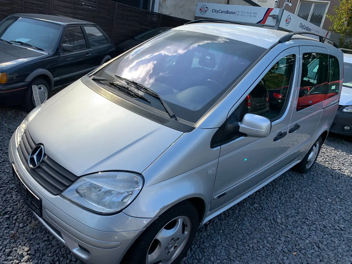 Mercedes-Benz Vaneo 1.7 CDI Ambiente Klima/Automatik/Alu Silber - 1